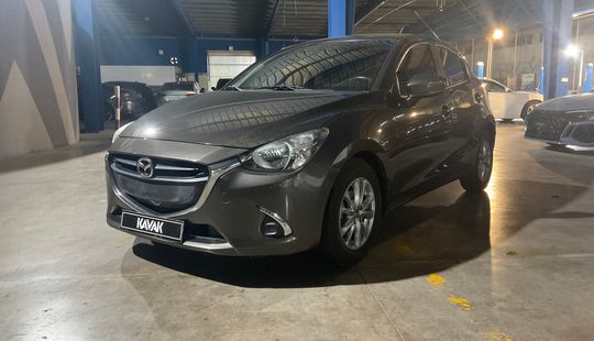 Mazda • Mazda 2