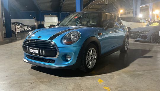 Mini • Cooper