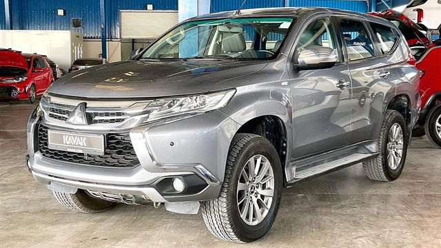Mitsubishi • Montero Sport