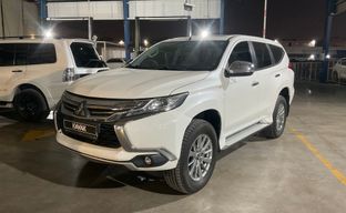 Mitsubishi • Montero Sport