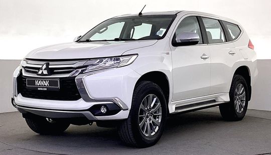 Mitsubishi • Montero Sport