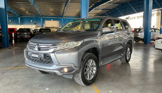 Mitsubishi • Montero Sport