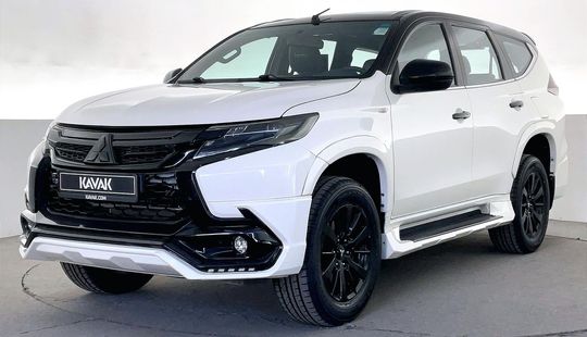 Mitsubishi • Montero Sport