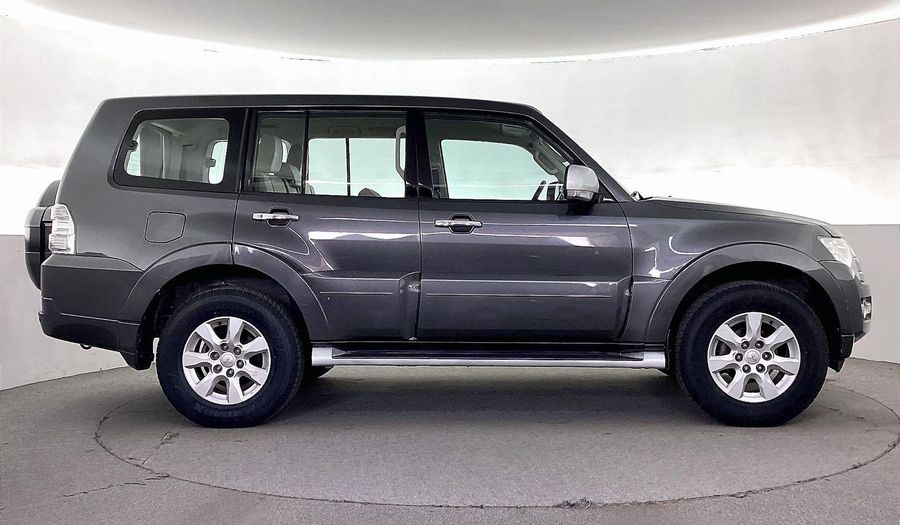 Mitsubishi Pajero GLS MIDLINE Suv 2019