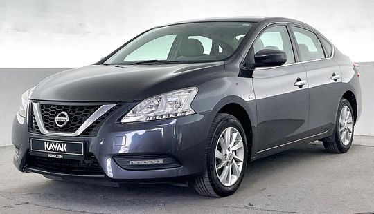 Nissan • Sentra