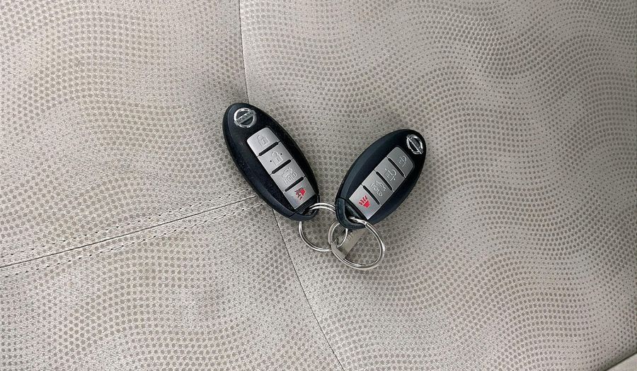 Nissan Sentra SV SPORT Sedan 2019