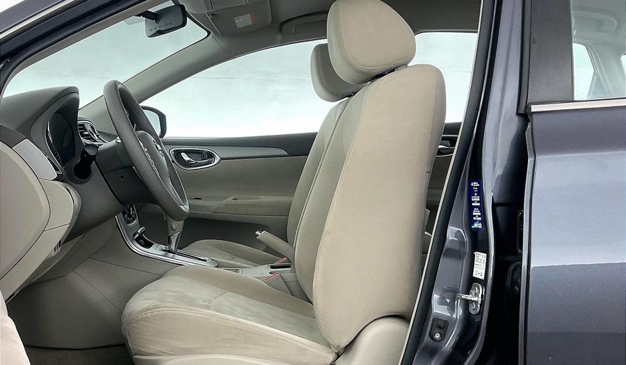 Nissan Sentra SV SPORT Sedan 2019