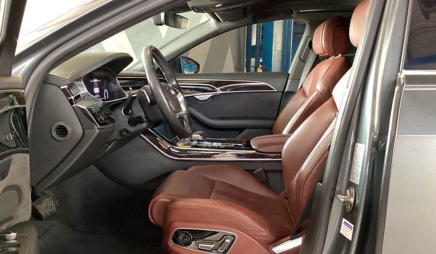 Audi A8 L 55 TFSI QUATTRO BUSINESS EDITION Sedan 2019