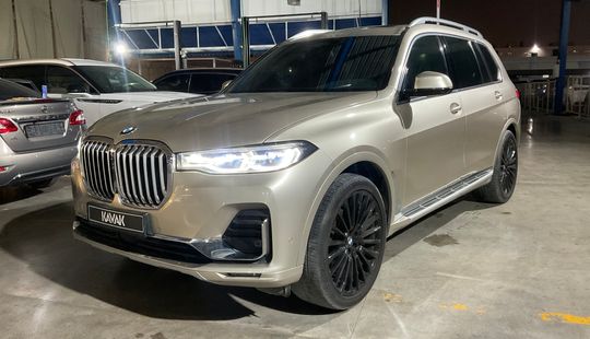 BMW • X7