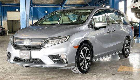 Honda • Odyssey