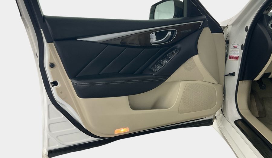 Infiniti Q50 PREMIUM / LUXE Sedan 2019