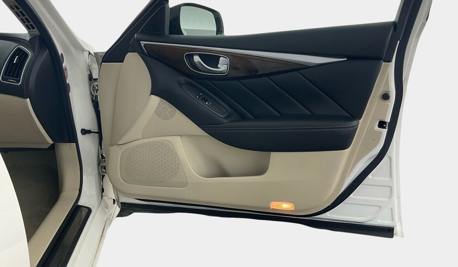 Infiniti Q50 PREMIUM / LUXE Sedan 2019