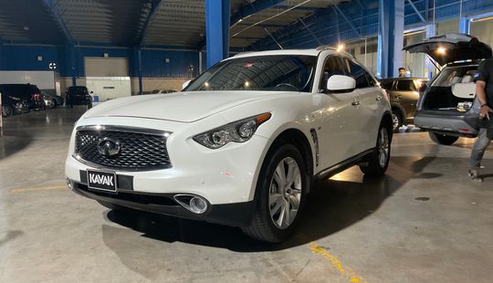 Infiniti • QX70