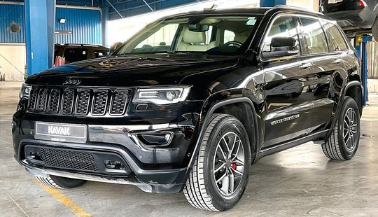 Jeep • Grand Cherokee