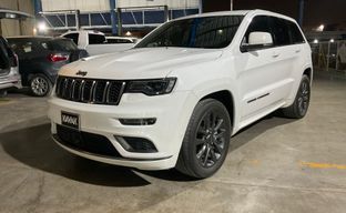 Jeep • Grand Cherokee