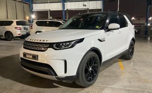 Land Rover • Discovery