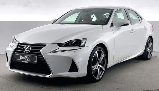 LEXUS • IS350