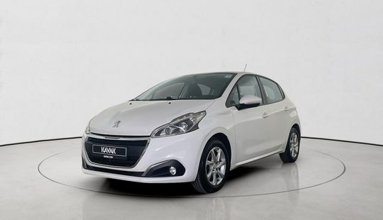 Peugeot • 208