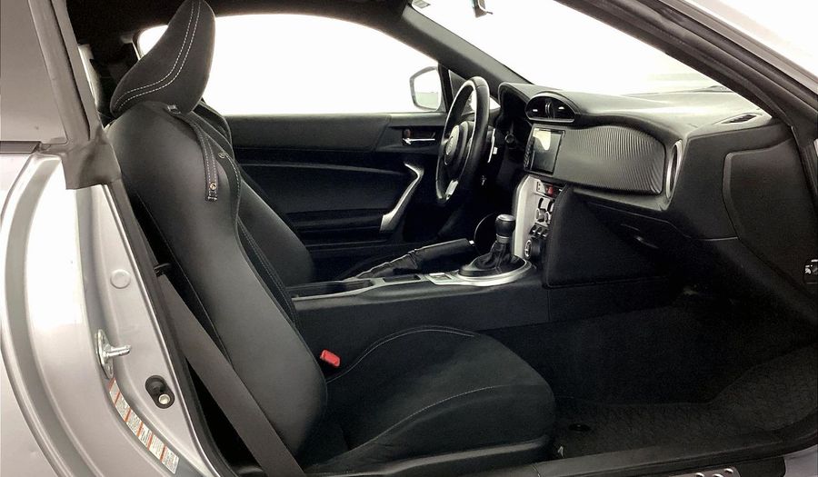 Toyota 86 VTX Coupe 2019