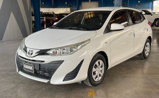 Toyota • Yaris