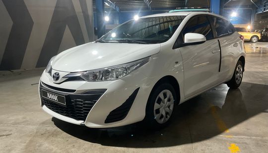 Toyota • Yaris