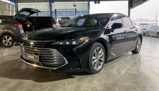 Toyota • Avalon