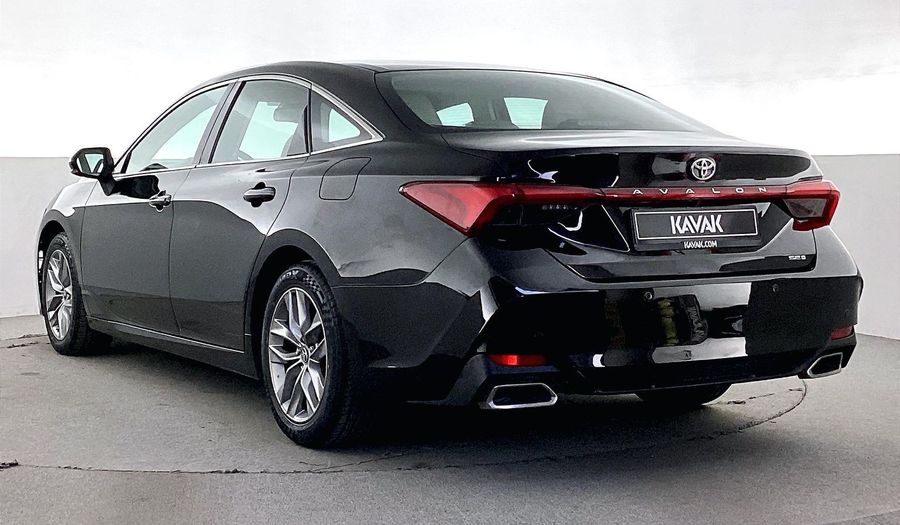 Toyota Avalon SE+ Sedan 2019