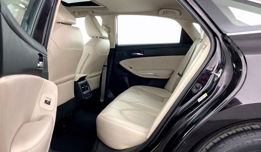 Toyota Avalon SE+ Sedan 2019