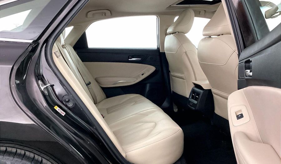 Toyota Avalon SE+ Sedan 2019