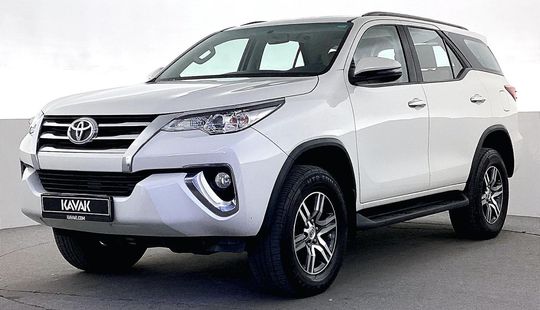 Toyota • Fortuner