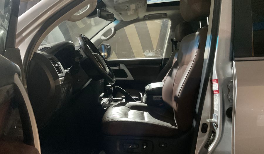 Toyota Land Cruiser VXR Suv 2019