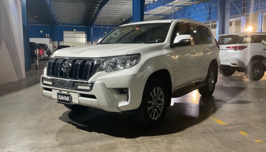 Toyota • Land Cruiser Prado