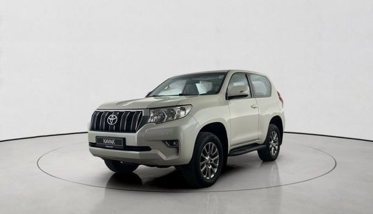 Toyota • Land Cruiser Prado