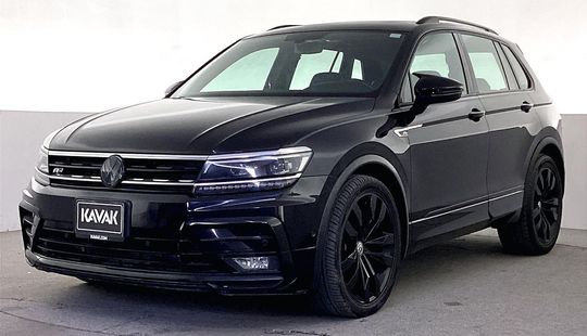 Volkswagen • Tiguan