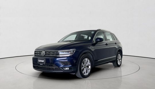 Volkswagen • Tiguan