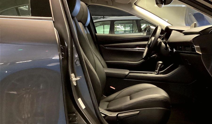 Mazda 3 2.0 EVOLVE AUTO Sedan 2024