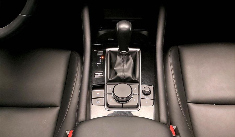 Mazda 3 2.0 EVOLVE AUTO Sedan 2024