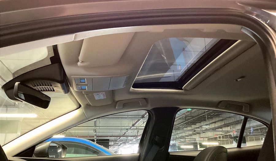 Mazda 3 2.0 EVOLVE AUTO Sedan 2024