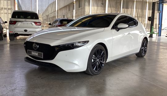 Mazda • Mazda 3