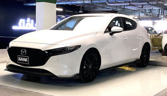 Mazda • Mazda 3