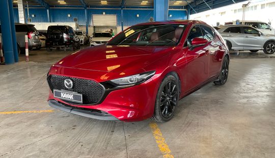 Mazda • Mazda 3