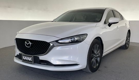 Mazda • Mazda 6