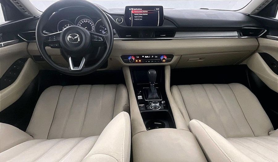 Mazda 6 PURE Sedan 2024