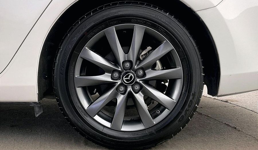 Mazda 6 PURE Sedan 2024