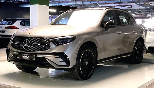 Mercedes Benz • GLC 200