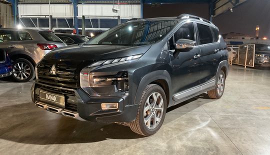 Mitsubishi • Xpander Cross