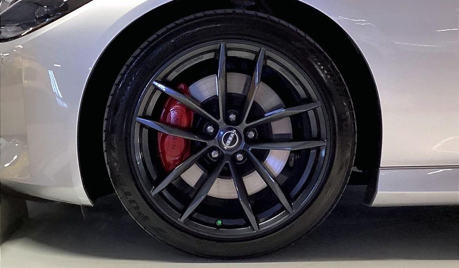 Nissan 400z Z  A/T Coupe 2024