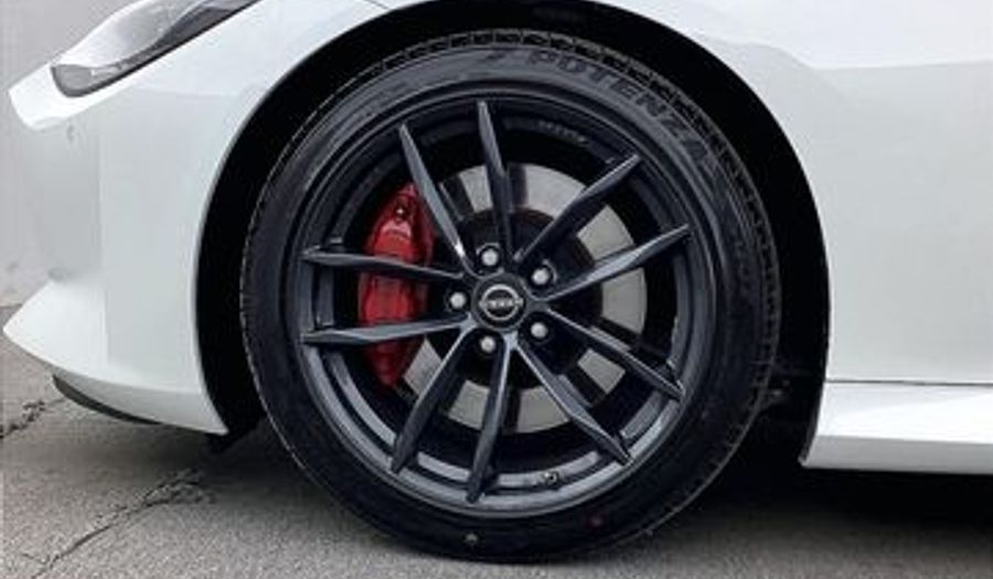 Nissan 400z Z  A/T Coupe 2024
