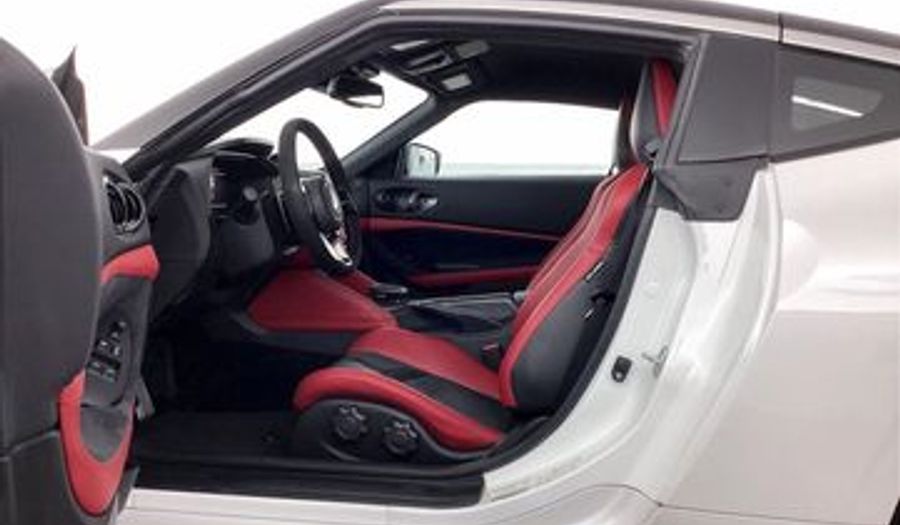 Nissan 400z Z  A/T Coupe 2024