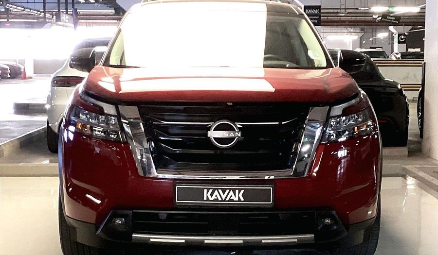 Nissan Pathfinder SL Suv 2024